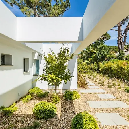 Luxury In Dunas Douradas - Ultra Modern 4 Bedroom - Rooftop Sun Deck - Perfect Luxury Villa