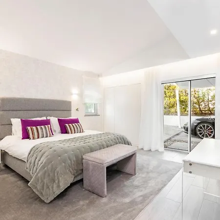 Luxury In Dunas Douradas - Ultra Modern 4 Bedroom - Rooftop Sun Deck - Perfect Luxury