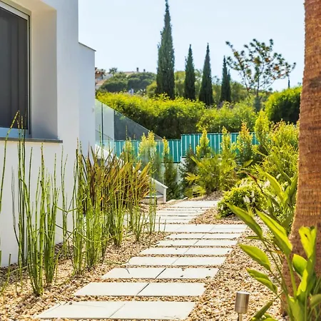 Luxury In Dunas Douradas - Ultra Modern 4 Bedroom - Rooftop Sun Deck - Perfect Luxury *