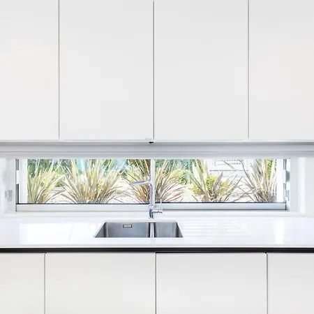 Luxury In Dunas Douradas - Ultra Modern 4 Bedroom - Rooftop Sun Deck - Perfect Luxury Vale do Lobo