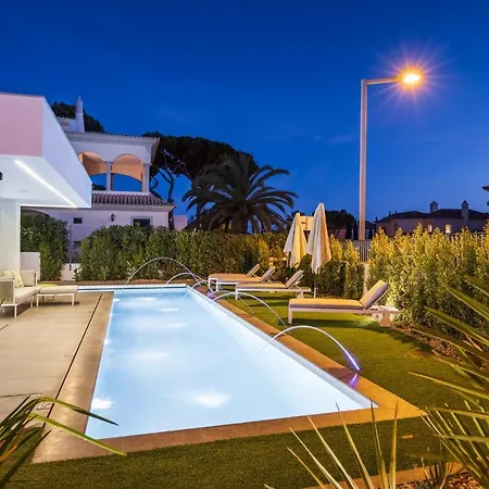 Luxury In Dunas Douradas - Ultra Modern 4 Bedroom - Rooftop Sun Deck - Perfect Luxury Villa Vale do Lobo