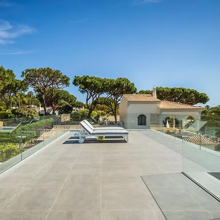 Luxury In Dunas Douradas - Ultra Modern 4 Bedroom - Rooftop Sun Deck - Perfect Luxury Villa