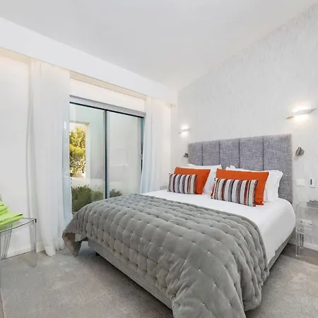 Luxury In Dunas Douradas - Ultra Modern 4 Bedroom - Rooftop Sun Deck - Perfect Luxury *